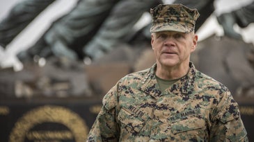 Gen Neller Wants Marines To Lay Off The Sauce In 2017