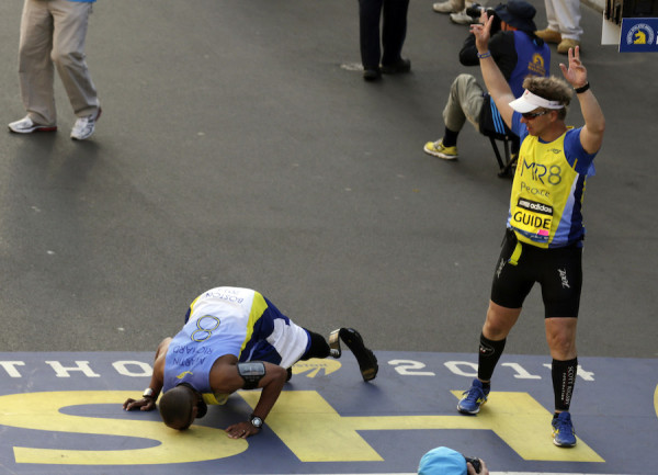 UNSUNG HEROES: The Double Amputee Who Refused To Quit The NYC Marathon