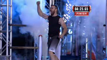 Watch These Service Members Dominate The American Ninja Warrior Course