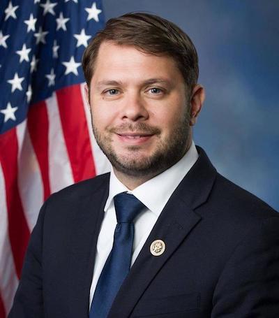 Marine veteran Rep. Ruben Gallego's everyday carry - Task & Purpose