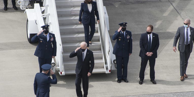 No, the ‘presidential salute’ isn’t a thing — and neither is the ‘vice presidential salute’