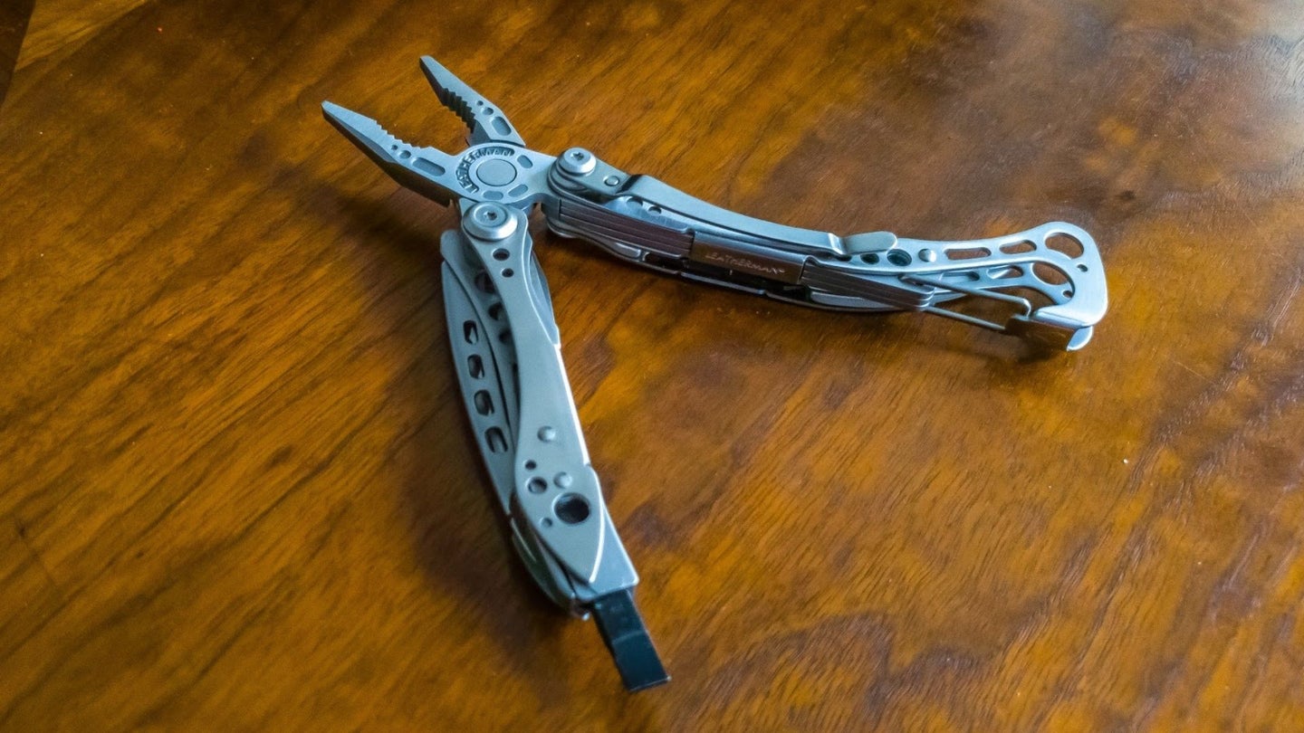 Leatherman Skeletool Mini Utility Knife Blade (9ED8FEY4J) by Metropolicity