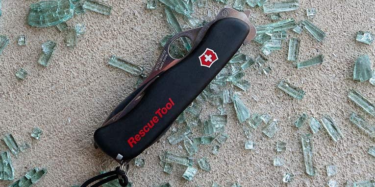 Review: How the Victorinox Swiss Army Rescue Tool could save your life