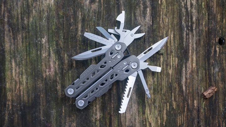 Review: Is the inexpensive Gerber Truss worthy of your EDC?