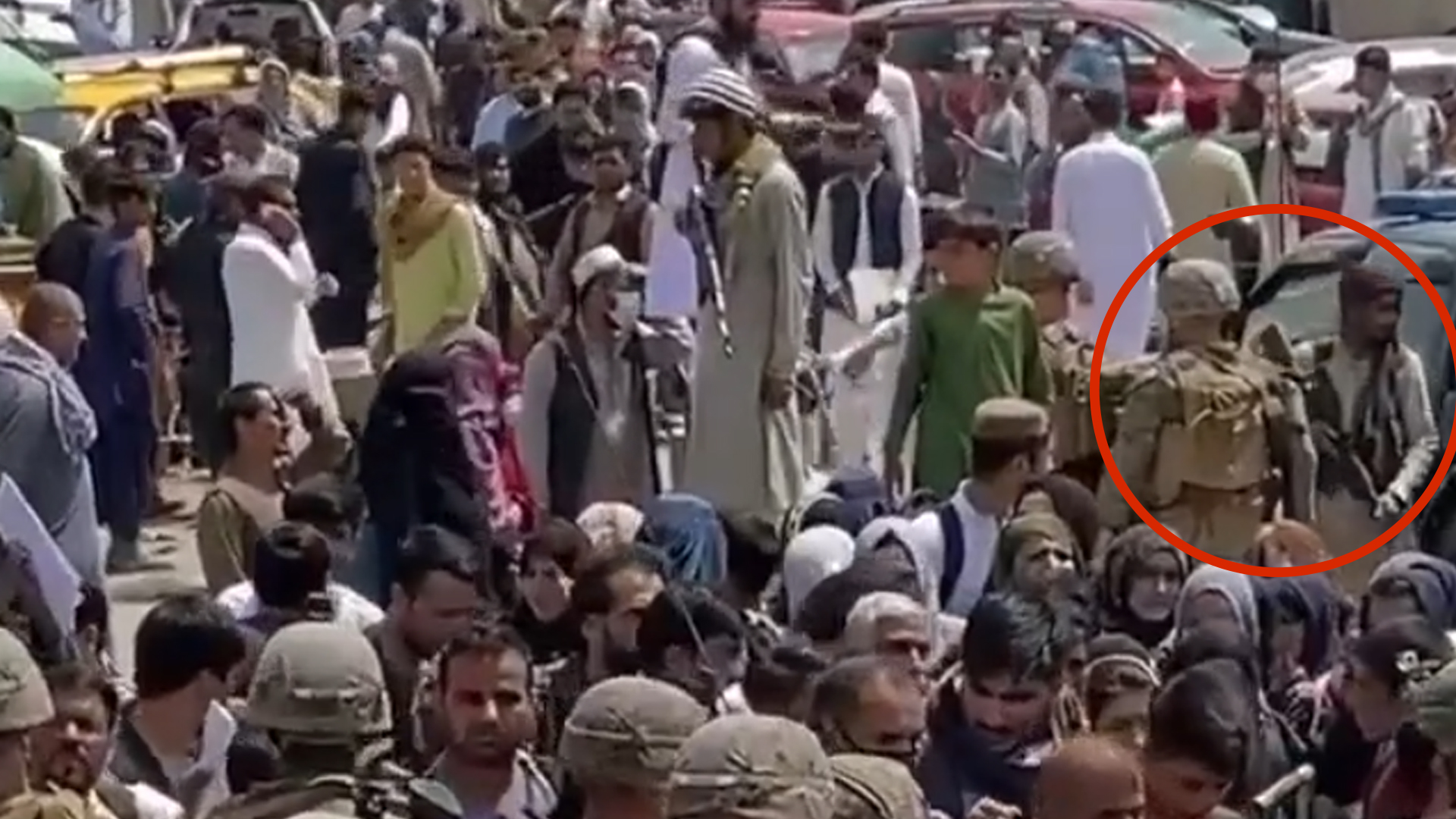 US Marines and Taliban outside Kabul airport are so close they can touch each other