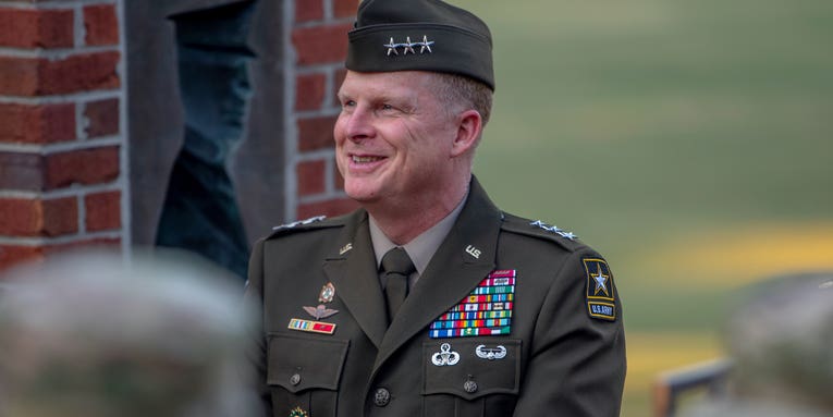 Army 3-star general suspended amid investigation into toxic climate and racist comments