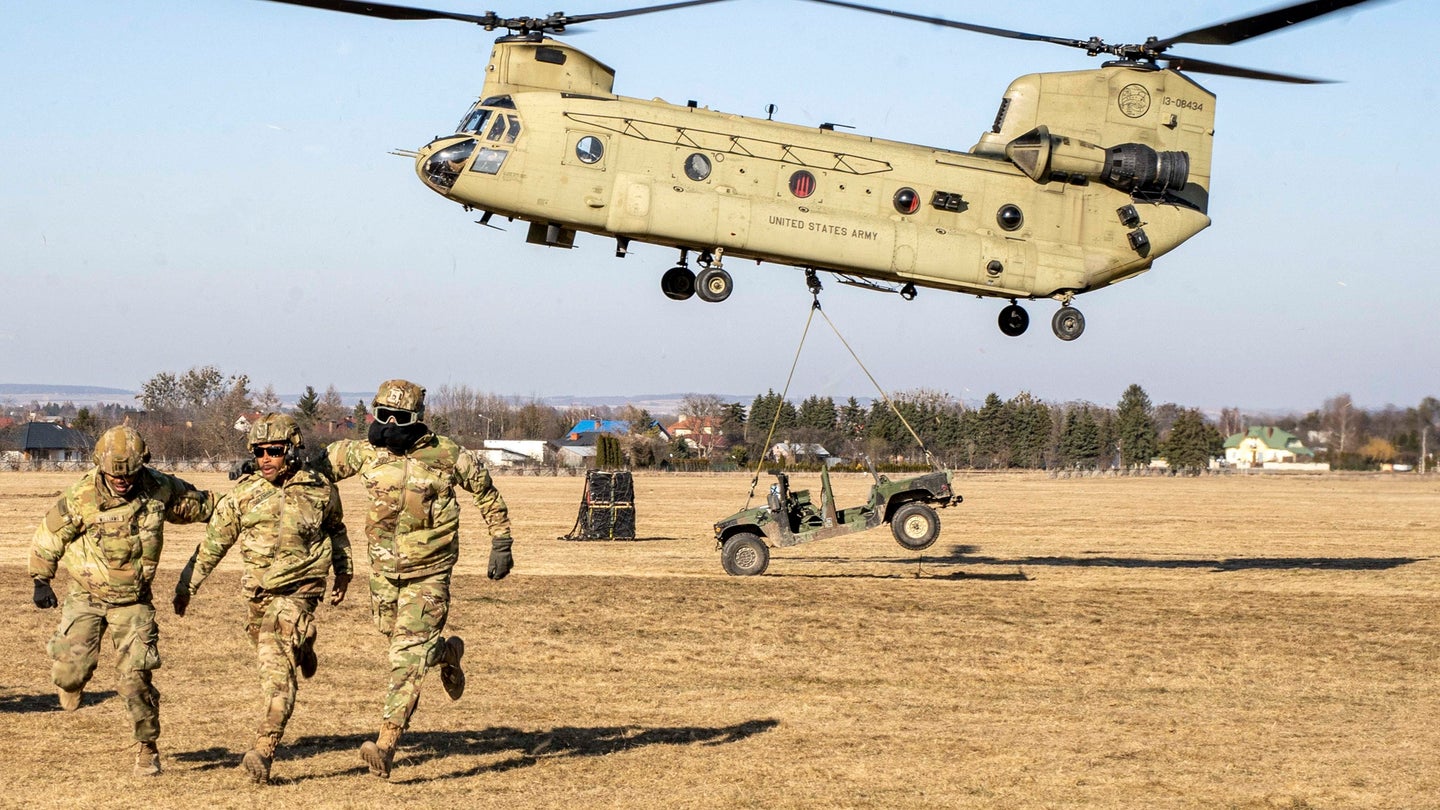 U.S. Paratroopers assigned to 3rd Brigade Combat Team, 82nd Airborne Division conduct sling load training in Zamość, Poland, March 18. (U.S. Marine Corps/Sgt. James Bourgeois)