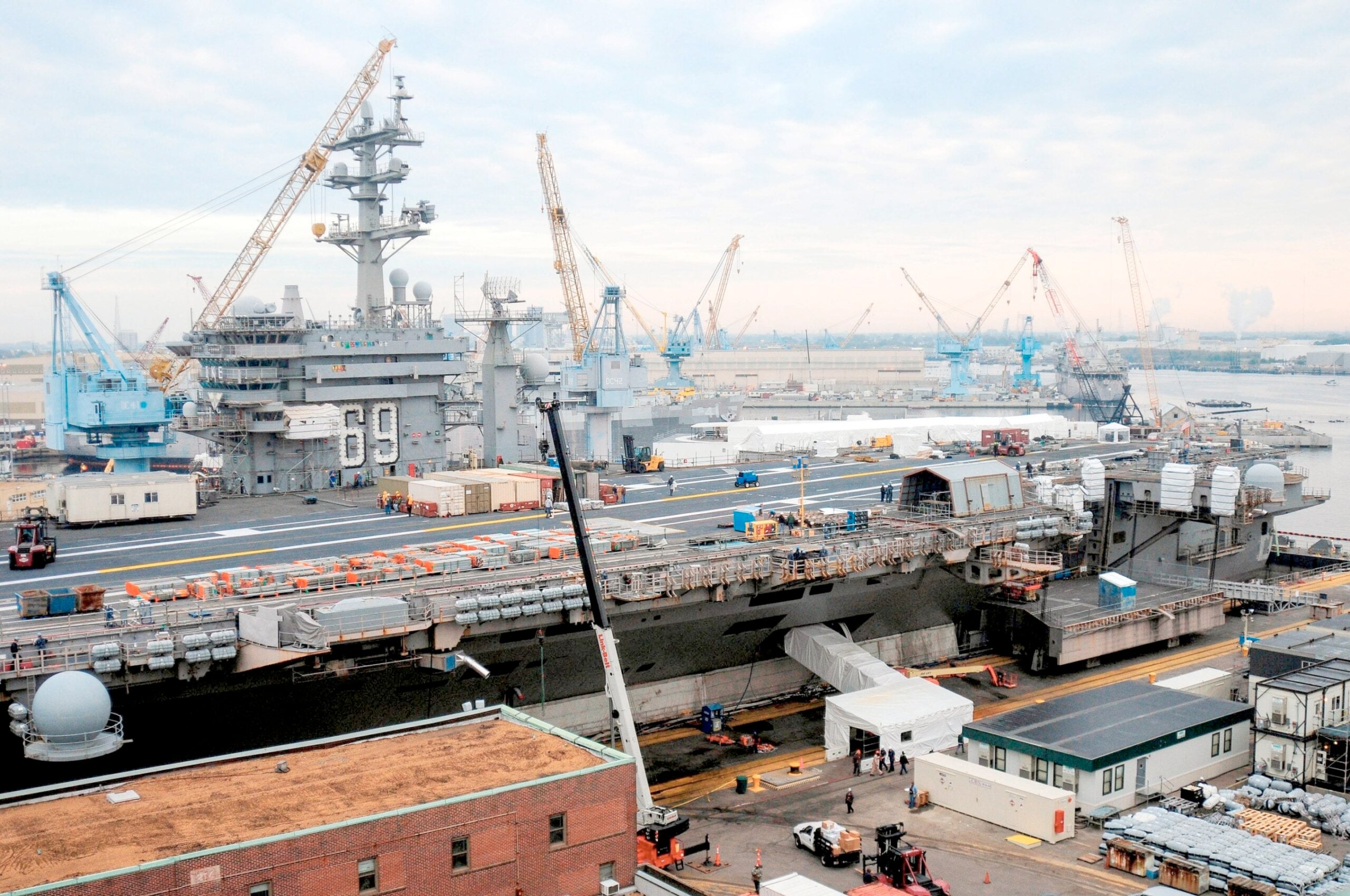 The aircraft carrier USS Dwight D. Eisenhower (CVN 69) sits in dry dock during a 14-month scheduled docking planned incremental availability at Norfolk Naval Shipyard. (U.S. Navy photo by Mass Communication Specialist Seaman Wesley J. Breedlove/Released)