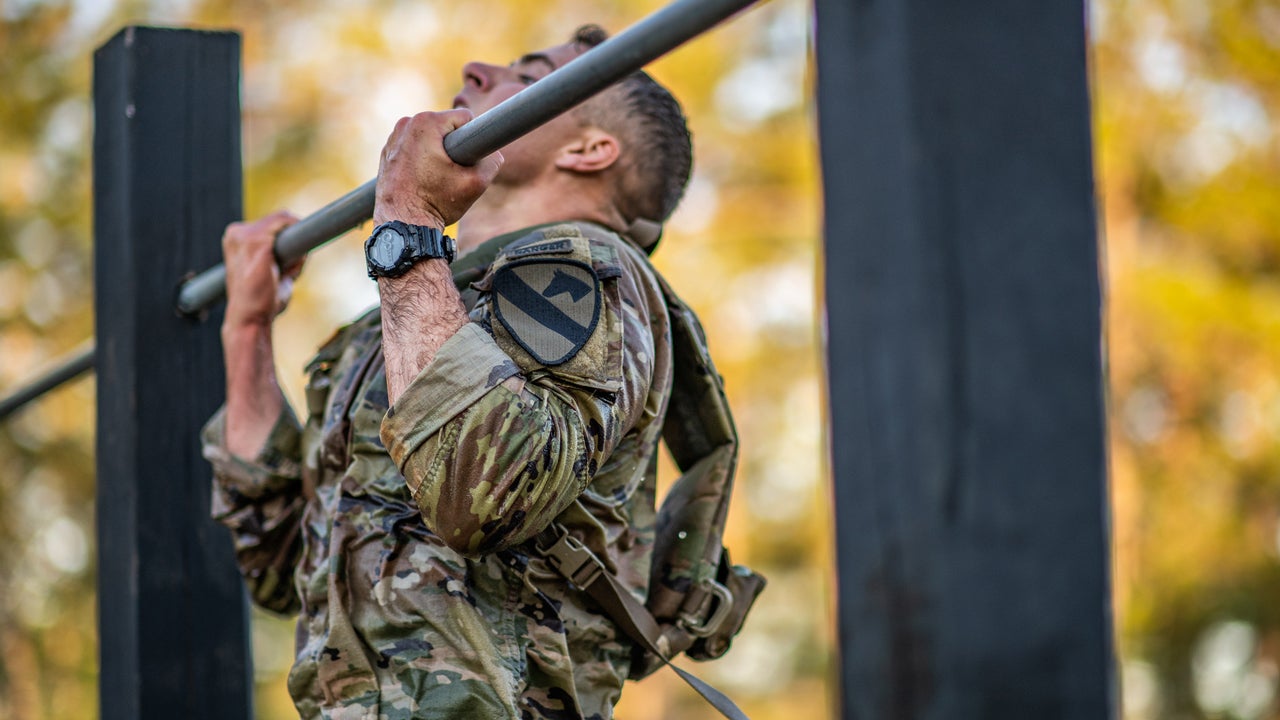 A Best Ranger competitor does pull-ups on day one of the competition at Fort Benning, Georgia. (Patrick A. Albright/U.S. Army)