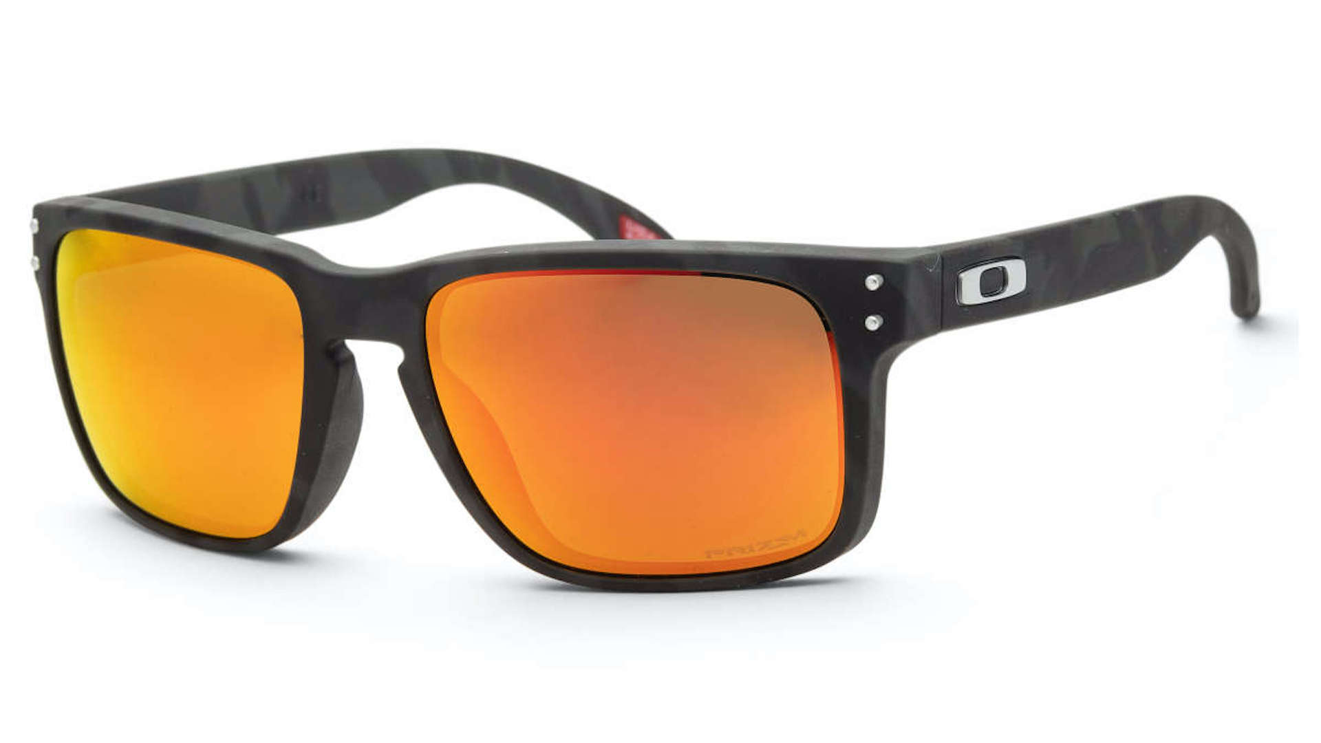 Save more than $50 on sunglasses from Oakley and Ray-Ban at Ashford