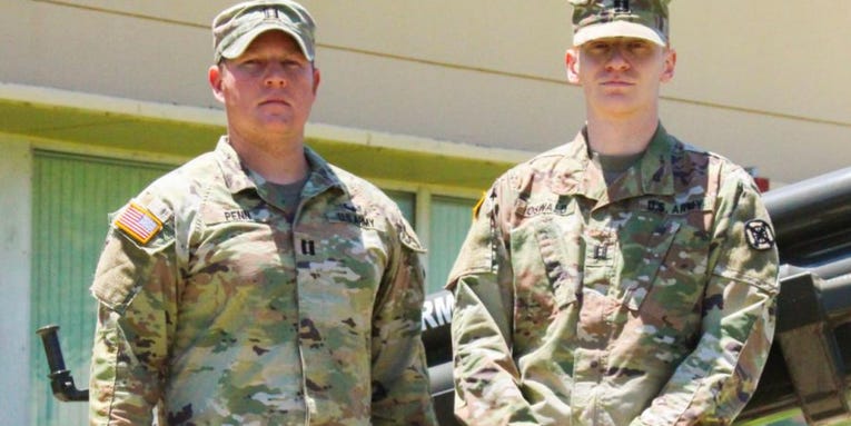 2 soldiers who just wanted to go home early wound up pulling a man from a burning truck