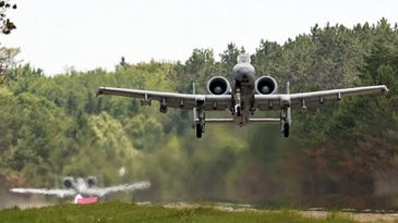 Air Force A-10s continue to prove that runways are for suckers