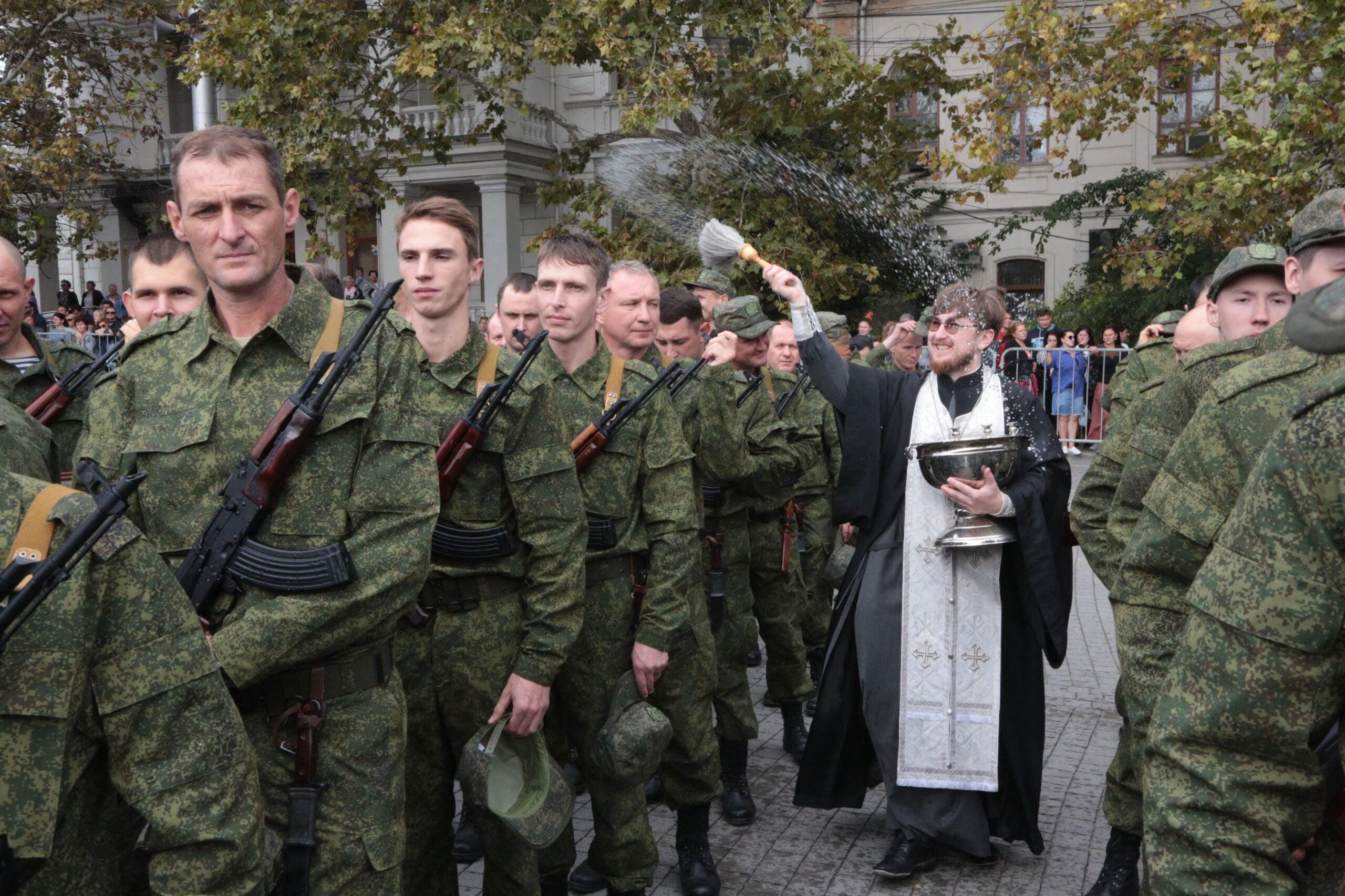 Russia’s ‘partial mobilization’ of civilians is going about as well as you’d expect