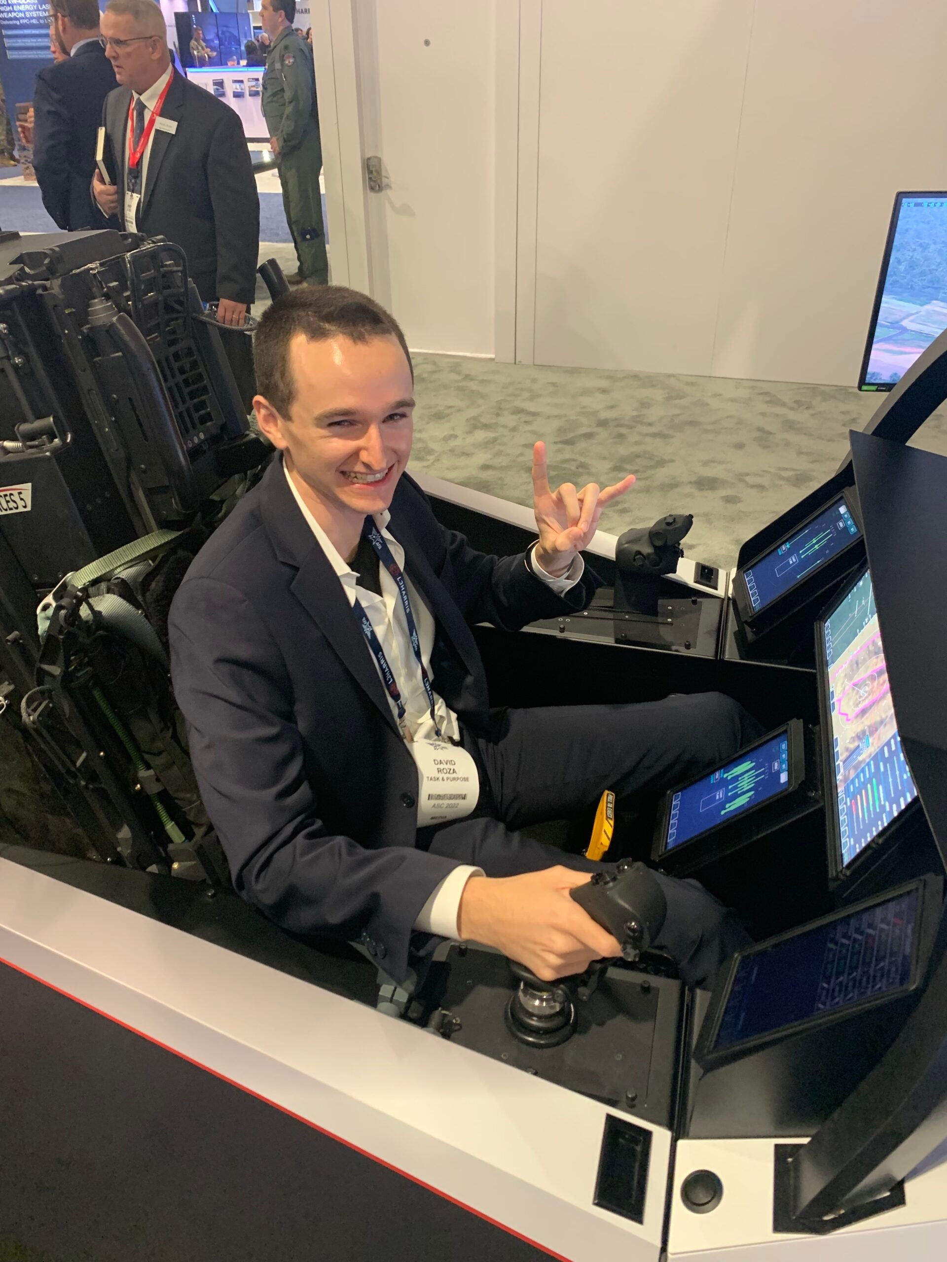 An intrepid reporter braves the fierce combat of the showroom floor of the Air & Space Forces Association’s Air Space & Cyber Conference at National Harbor, Maryland in Collins Aerospace's Sixth-Generation Fighter Technology Demonstrator, Sept. 20, 2022 (Photo courtesy Al Killeffer)