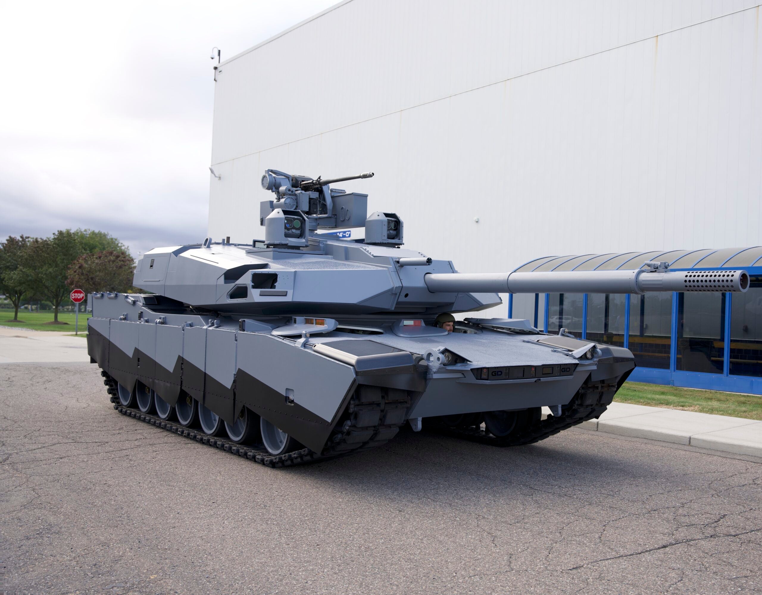 The AbramsX technology demonstrator. (General Dynamics Land Systems)
