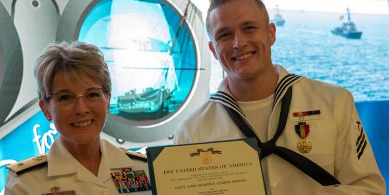 Hospital corpsman honored for rescuing shipwreck survivors amid dangerous conditions