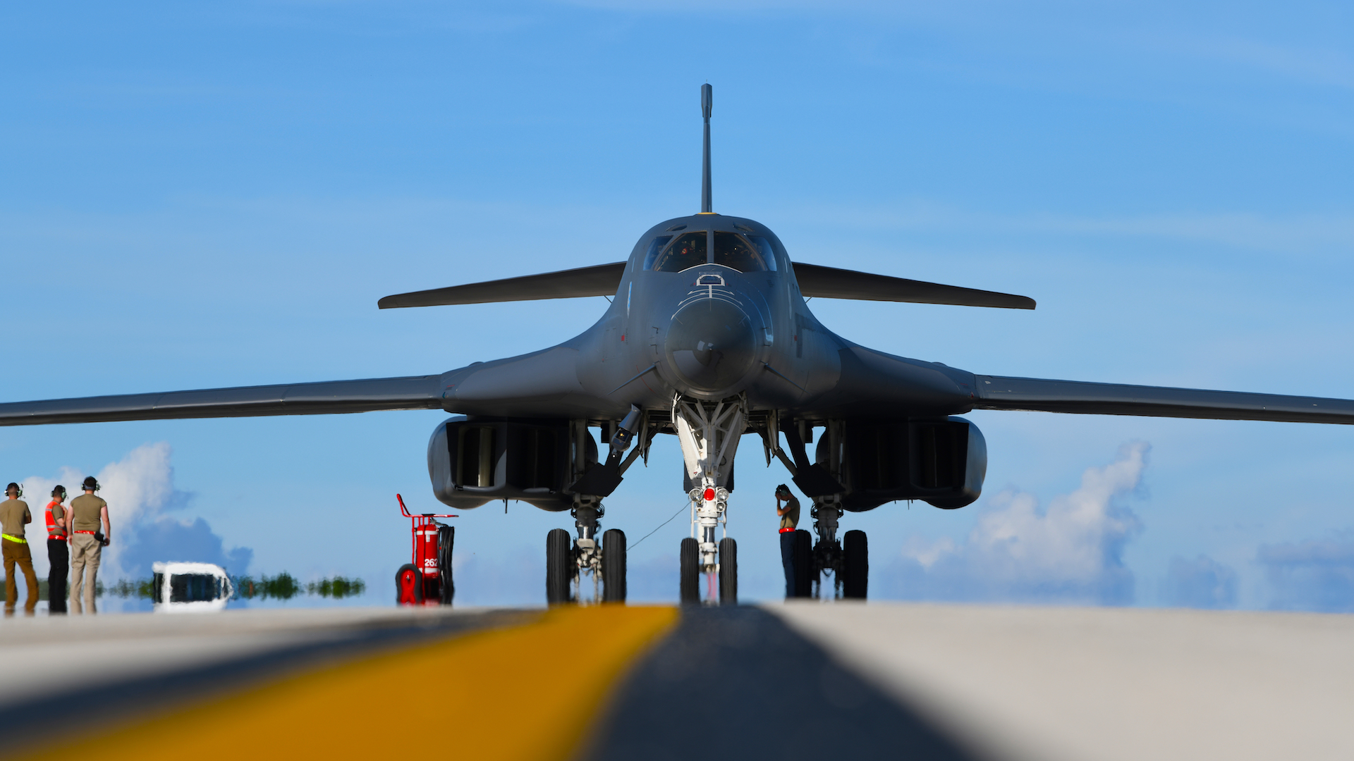 Air Force B-1B Lancer bombers arrive in Guam in message to adversaries