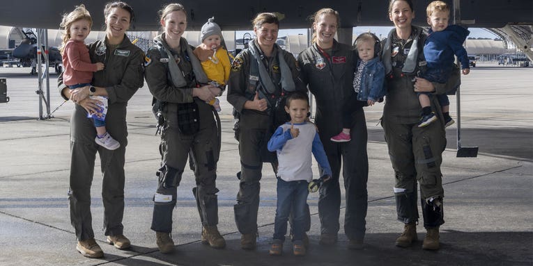 All-mom flight of Air Force F-15 fighter pilots takes to the skies