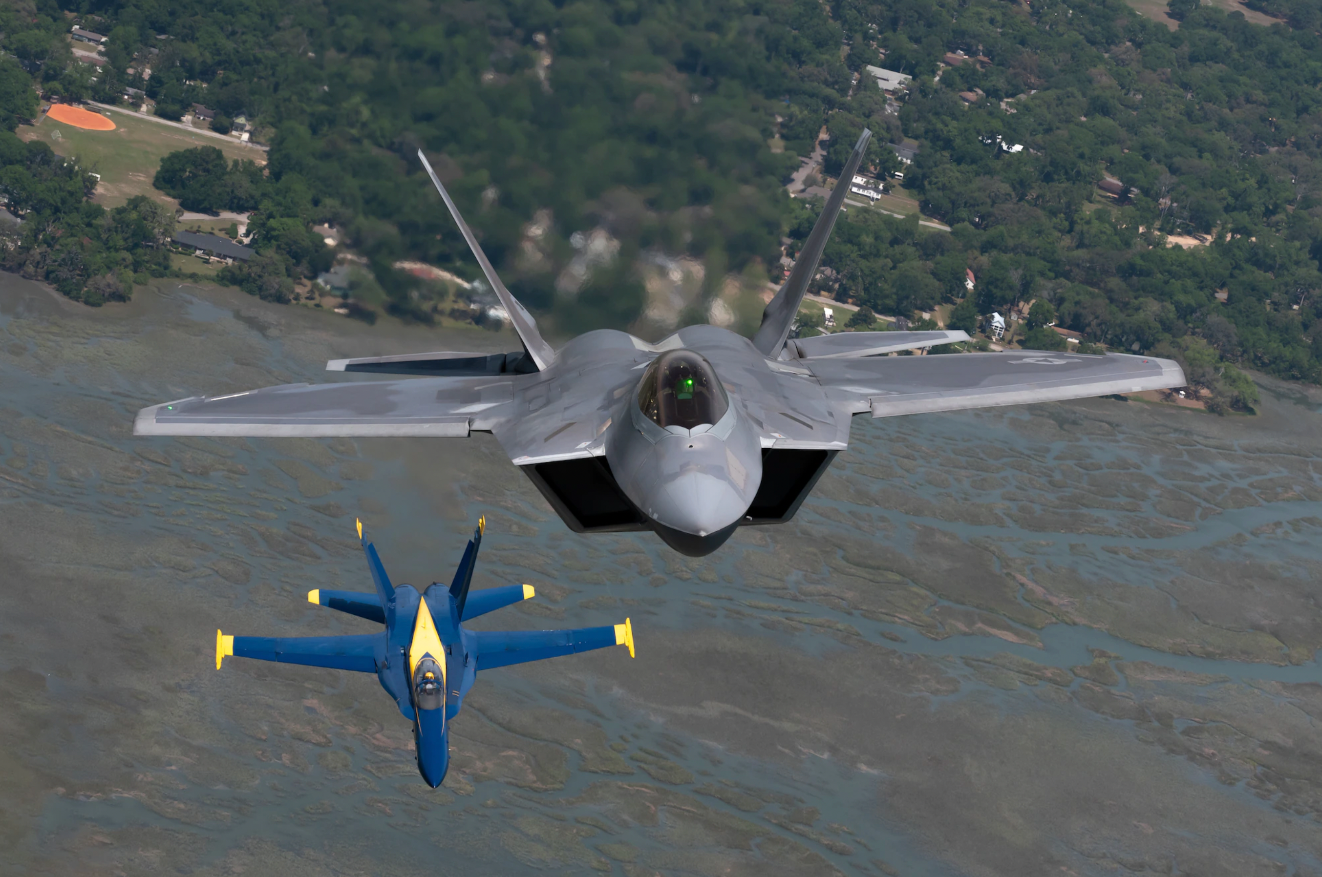 The king is dead: Why would America want to retire the F-22?