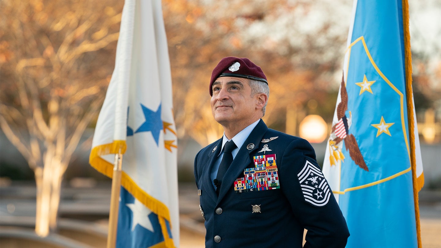 Senior Enlisted Advisor to the Chairman (SEAC) Ramon "CZ" Colon-Lopez reenlists during a ceremony held at the Pentagon Memorial, Washington D.C., Nov. 19, 2020. (Petty Officer 1st Class Carlos M. Vazquez II/U.S. Navy)