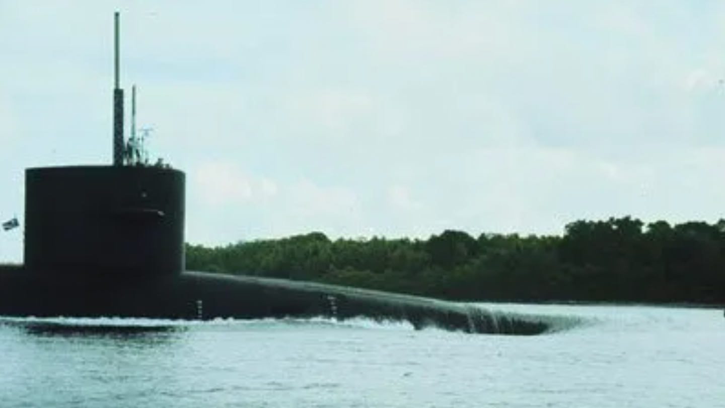 navy submarine life
