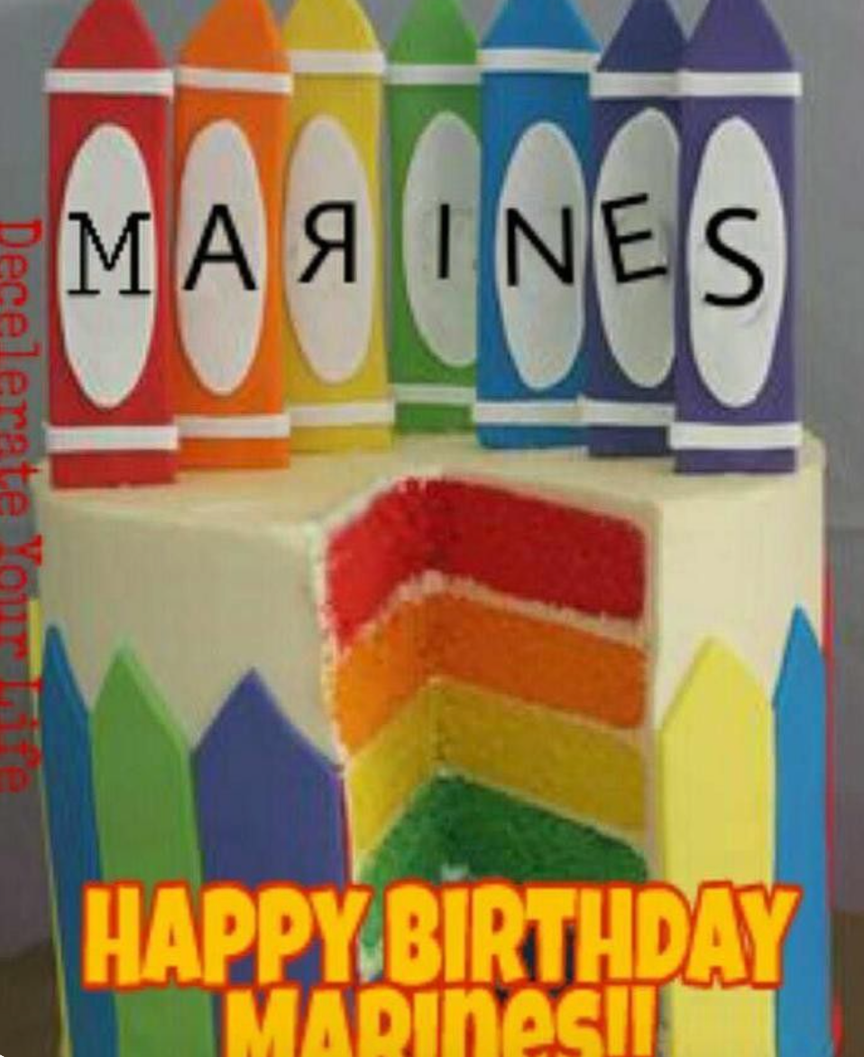 Crayon cake marines