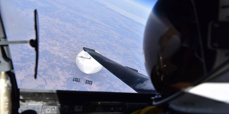 A U-2 spy plane pilot took a selfie with the Chinese spy balloon