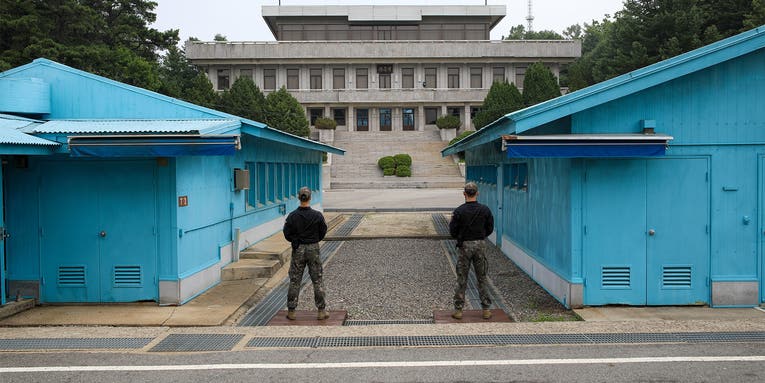 U.S. Soldier ditched a flight home, ran across DMZ into North Korea, is now detained
