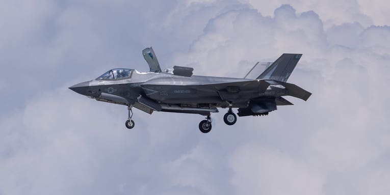 Search for missing Marine F-35B finds debris field