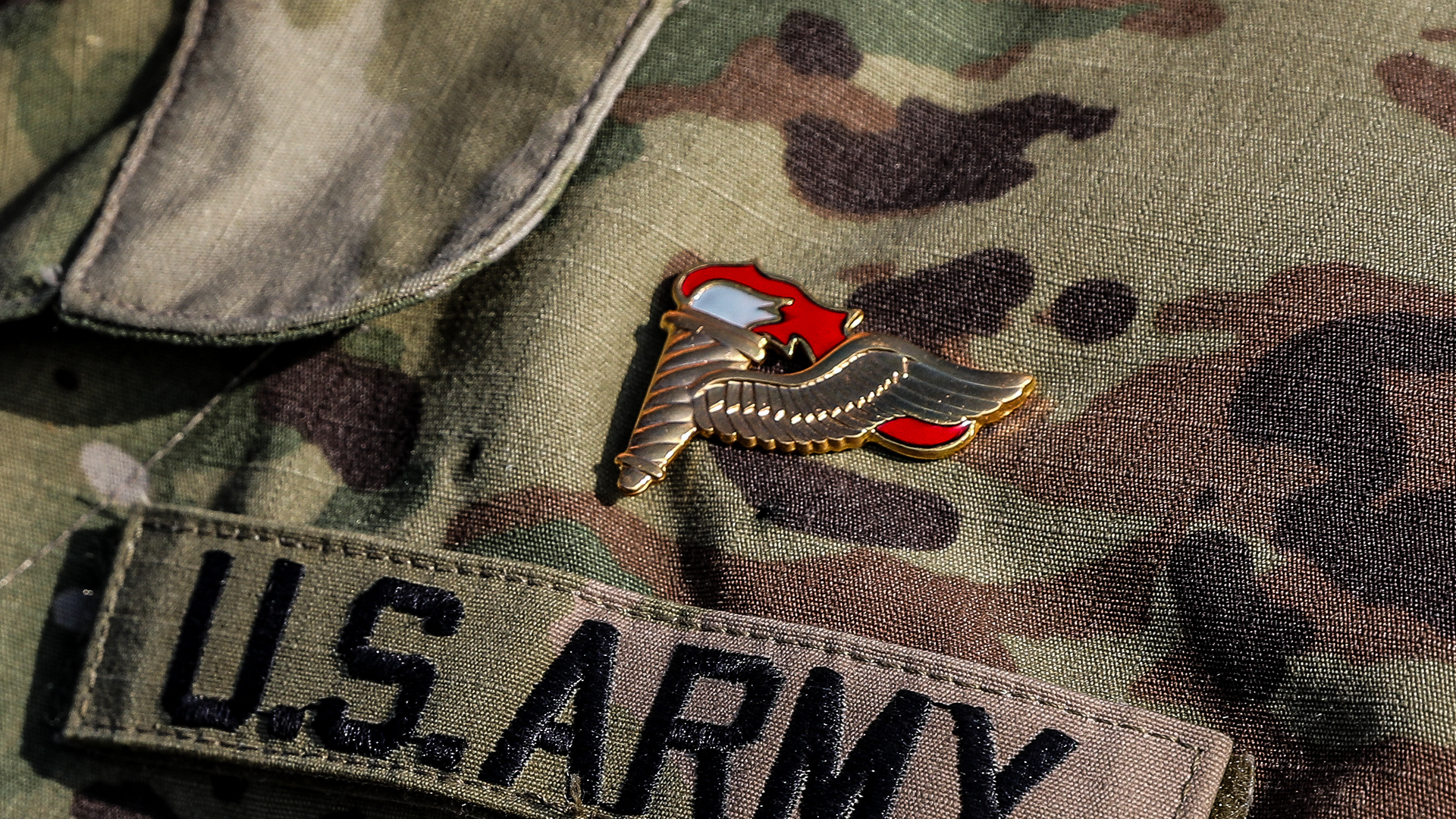 Pathfinder badge on a U.S. Army uniform.