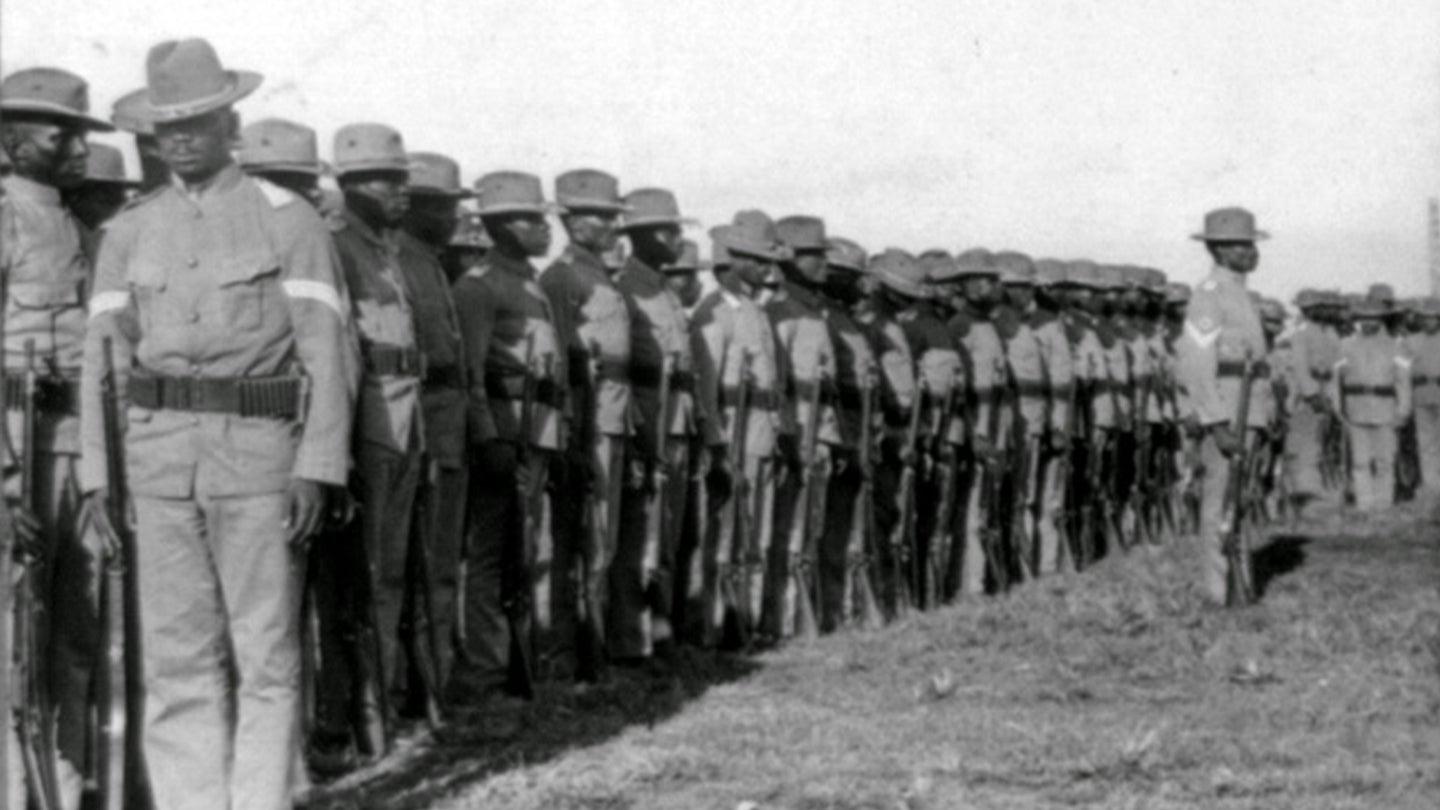 The 24th U.S. Infantry at drill, Camp Walker, Philippine Islands. (Library of Congress Prints and Photographs Division)