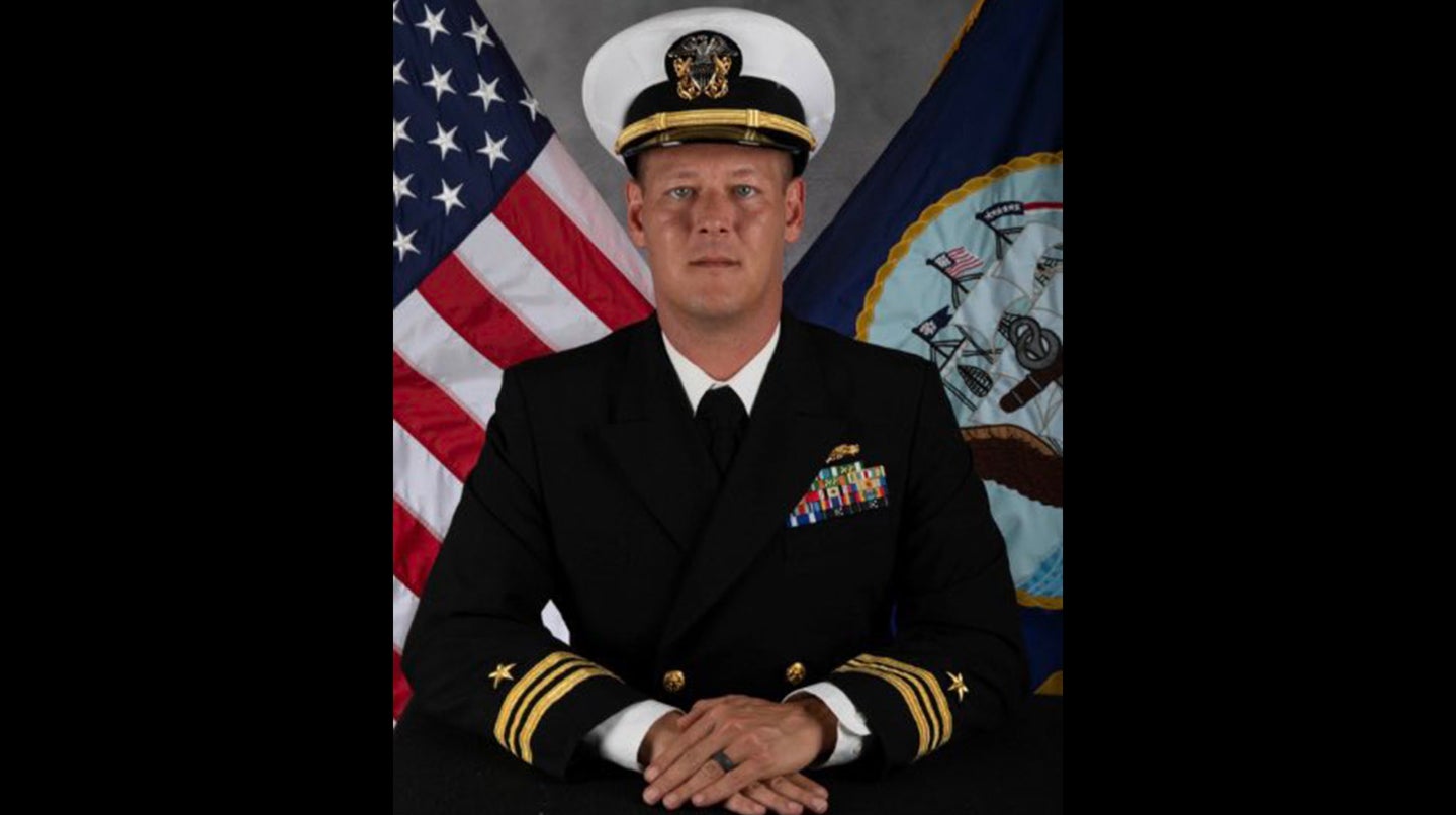 navy commander pleads guilty classifed doc
