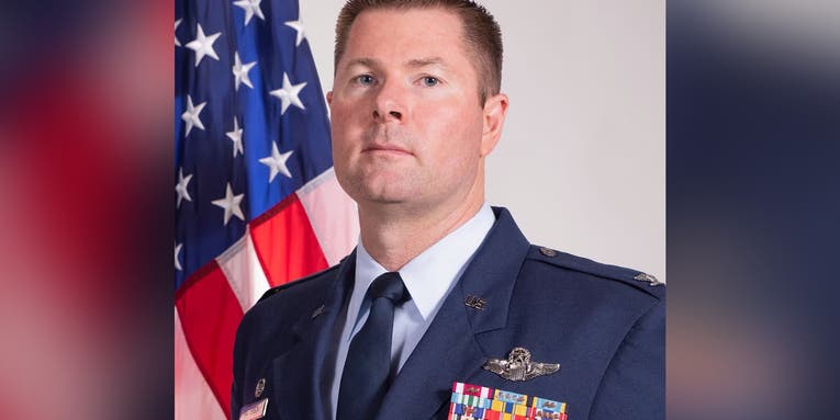 Arkansas Air Guard wing commander resigns over abortion policy, Governor says