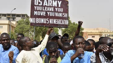 US agrees to pull troops from Niger