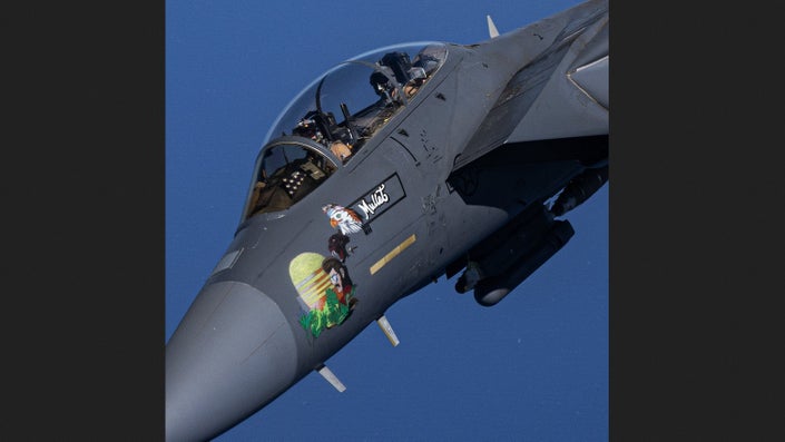 F-15E pilot, callsign ‘Mullet,’ packs Zyn and kills drones