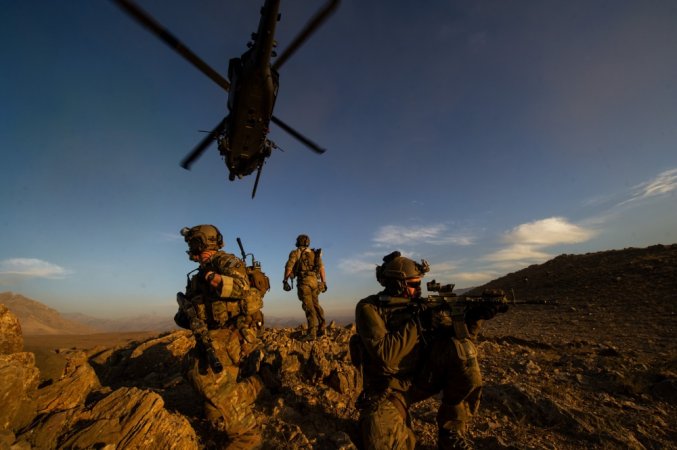 ‘I can’t imagine doing this in boots’ — Soldiers revisit Currahee Mountain of ‘Band of Brothers’ fame