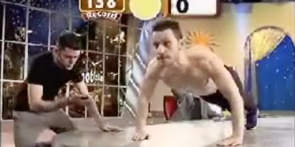 Man Sets ‘World Record’ For Push-Ups By Doing Really Bad Push-Ups