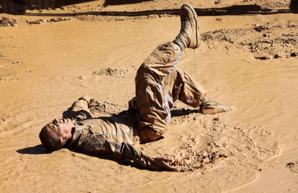 10 Awful Civilian Jobs That Made Us Want To Reenlist