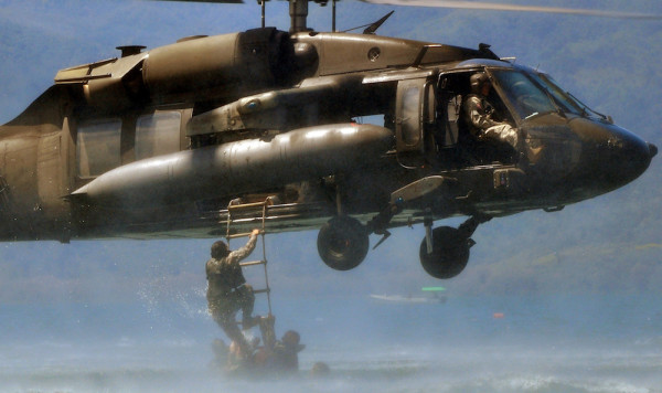 Army Black Hawk With 5 Crew On Board Crashes Off Coast Of Hawaii