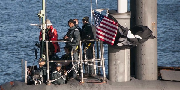 Secretive US Sub Flies A ‘Jolly Roger’ Flag, Internet Goes Wild With Theories