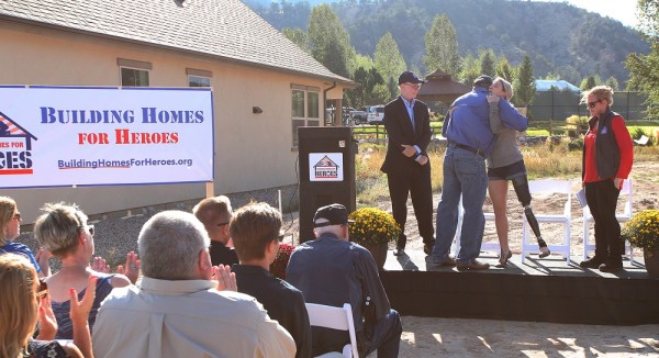 Marine Veteran, Amputee Athlete Kirstie Ennis Gets The Keys To A Custom-Made Home