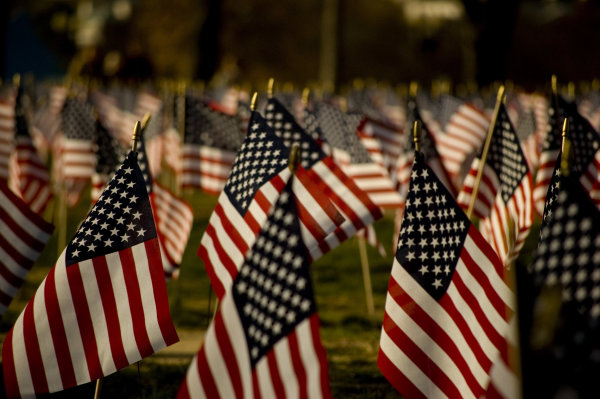 She Was Worried ‘Nobody’ Would Come To World War II Vet’s Memorial Service. Hundreds Of Strangers Did