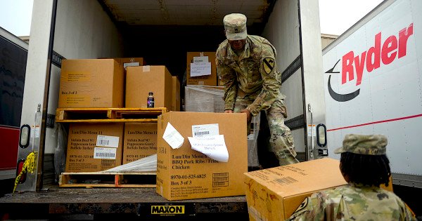 Pentagon Deploying 320 More Troops To US-Mexico Border