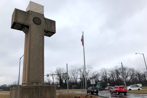 Supreme Court rules that Maryland ‘Peace Cross’ honoring WWI military dead may remain standing