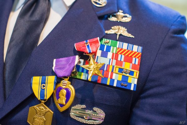 Special tactics airmen receive valor awards for daring Middle East raids, one of which took out top Al Qaeda leader