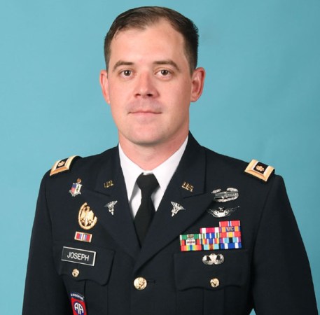 ‘Exceptional leader, warrior, officer, and pilot’ identified as soldier killed in JRTC helicopter crash
