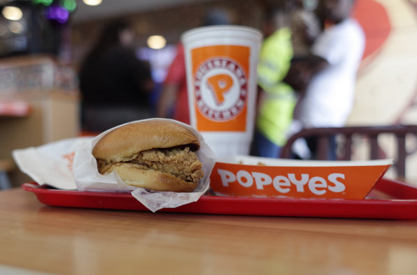 We give the Popeye’s chicken sandwich at the Pentagon two knife hands up