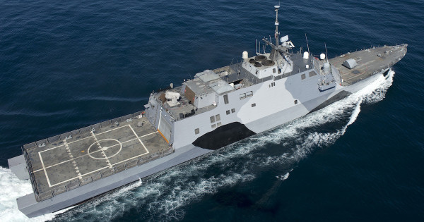 The Navy wants to ditch 4 of its ‘little crappy ships’ more than a decade early