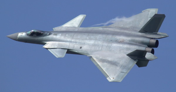 China reportedly wants to slap laser cannons on its fighter jets
