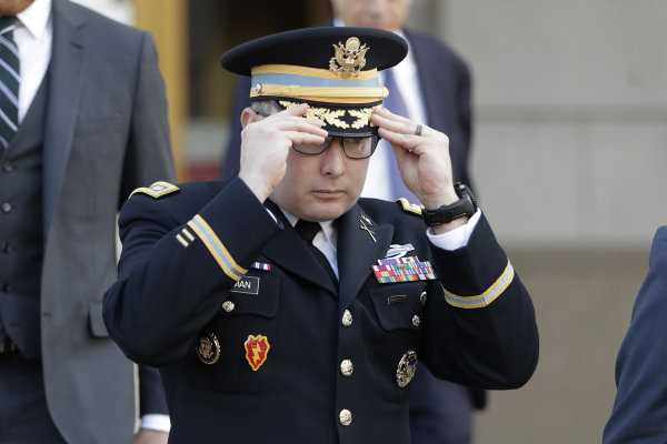 Duckworth ends hold on promotions after Army and DoD confirm Lt. Col. Vindman’s promotion was sent to the White House